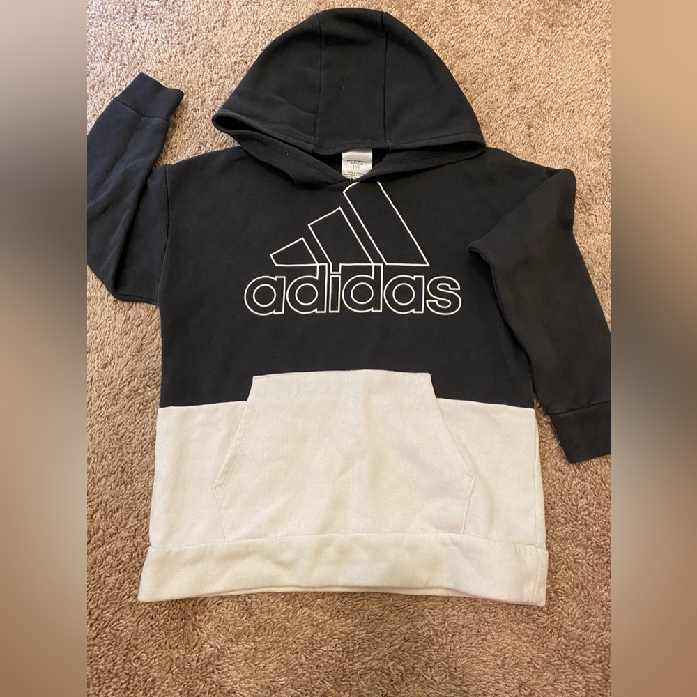 Adidas Hoodie Boys Black white size 7/8 Logo on front with pocket - Picture 7 of 9